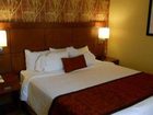 фото отеля Tifton Inn & Suites