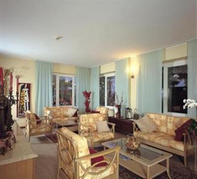 фото отеля Hotel Eden Torri del Benaco