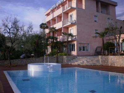 фото отеля Hotel Eden Torri del Benaco