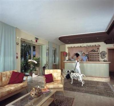 фото отеля Hotel Eden Torri del Benaco