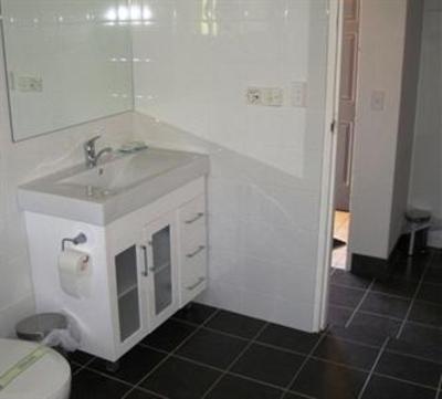 фото отеля Hamilton Hume Motor Inn