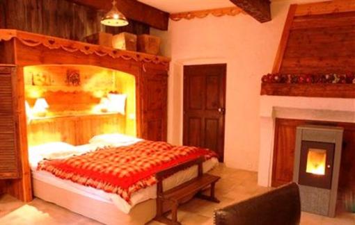 фото отеля Maison D'hotes Les Means