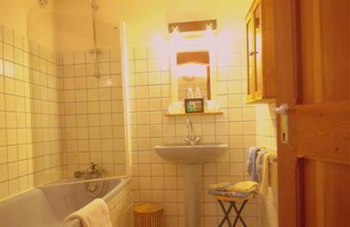 фото отеля Maison D'hotes Les Means