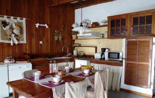фото отеля Maison D'hotes Les Means