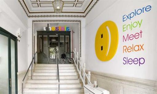фото отеля U Hostels