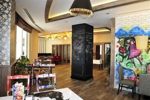 фото отеля Lake & Riverside Hotel & Spa