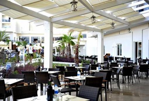фото отеля Lake & Riverside Hotel & Spa