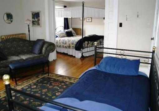 фото отеля Wakamow Heights Bed and Breakfast