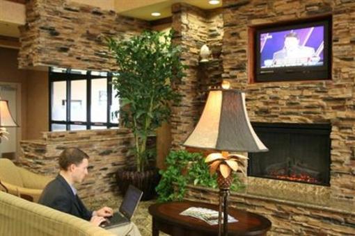 фото отеля Hampton Inn & Suites Farmington
