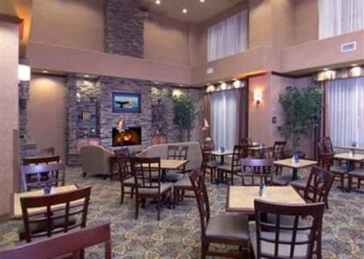 фото отеля Hampton Inn & Suites Farmington