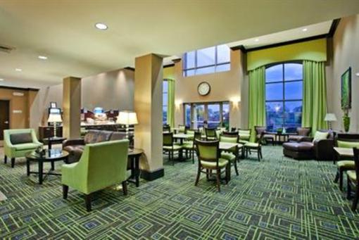 фото отеля Holiday Inn Express Hotel & Suites Opelika Auburn