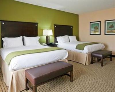 фото отеля Holiday Inn Express Hotel & Suites Opelika Auburn