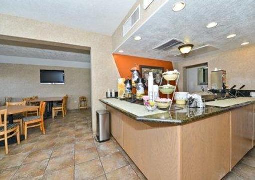 фото отеля Quality Inn I-15 Red Cliffs