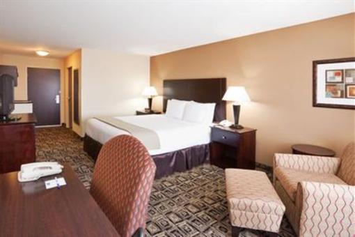 фото отеля Holiday Inn Express Hotel & Suites Zanesville North