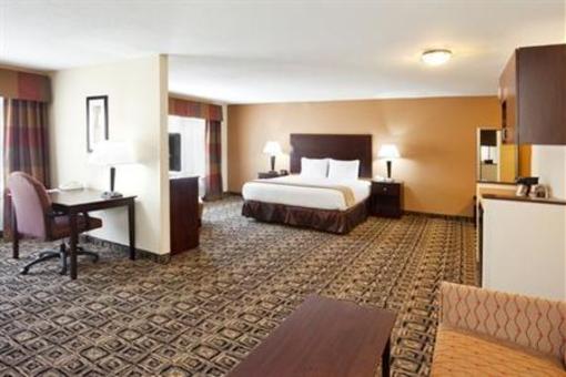 фото отеля Holiday Inn Express Hotel & Suites Zanesville North
