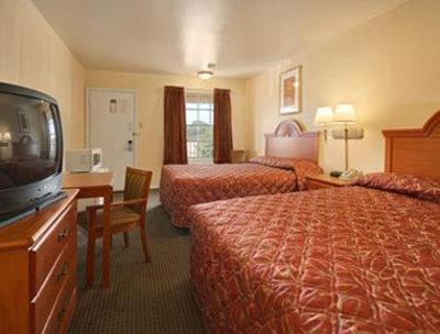 фото отеля Super 8 Motel Austin Downtown