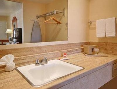 фото отеля Super 8 Motel Austin Downtown