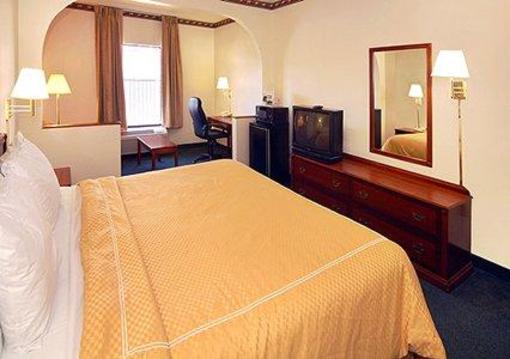 фото отеля Comfort Suites Cumming