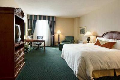 фото отеля Hilton Garden Inn Calgary Airport