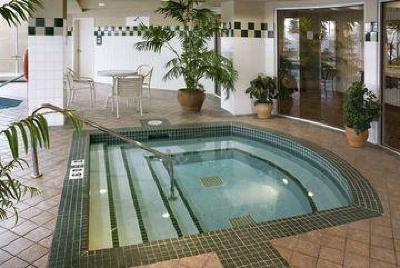 фото отеля Hilton Garden Inn Calgary Airport