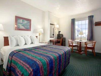 фото отеля Days Inn Oceanfront Wilbur Kill Devil Hills