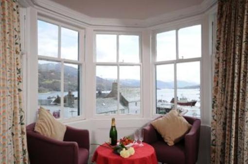 фото отеля Caledonian Hotel Ullapool