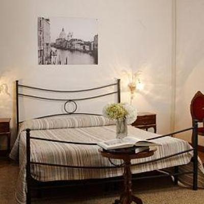 фото отеля Al Portico Guest House Venice