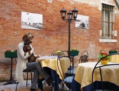 фото отеля Al Portico Guest House Venice