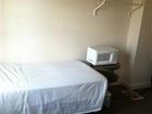 фото отеля Price Pointe Inn