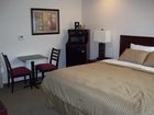 фото отеля Price Pointe Inn