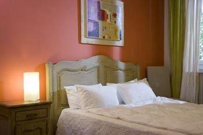 фото отеля Cote Patio Hotel Nimes
