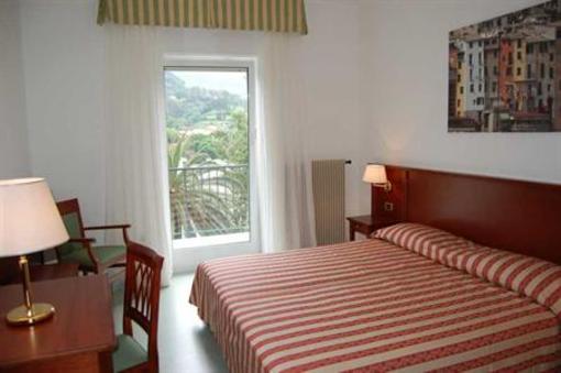 фото отеля Hotel Villa Adriana Monterosso al Mare