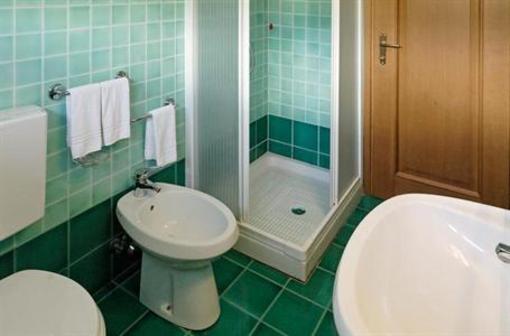 фото отеля Hotel Villa Adriana Monterosso al Mare