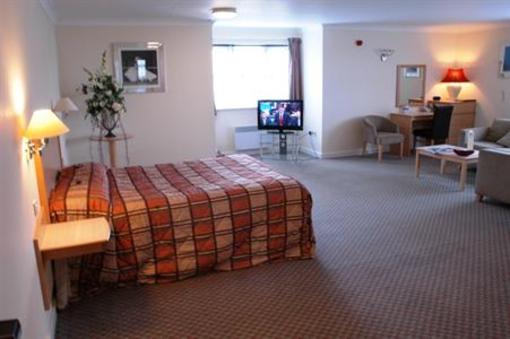 фото отеля The Wiltshire Hotel Wootton Bassett
