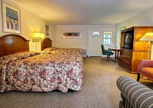 фото отеля Rodeway Inn And Suites Ithaca