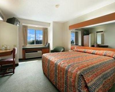 фото отеля Microtel Inn Denver International Airport