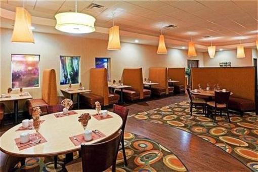 фото отеля Holiday Inn Dover Downtown