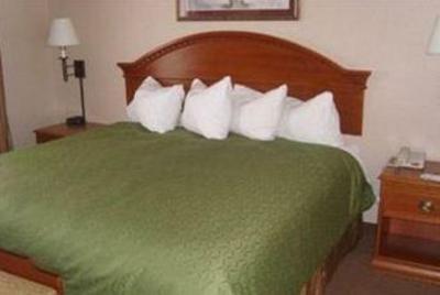 фото отеля Country Inn & Suites By Carlson Fairborn South