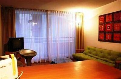 фото отеля Apart Hotel Agustinas Plaza