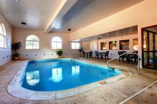 фото отеля Americas Best Value Inn & Suites - St. Charles St. Louis