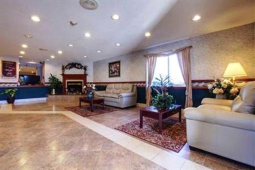 фото отеля Americas Best Value Inn & Suites - St. Charles St. Louis