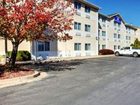 фото отеля Americas Best Value Inn & Suites - St. Charles St. Louis