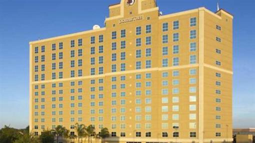 фото отеля Doubletree Hotel Modesto