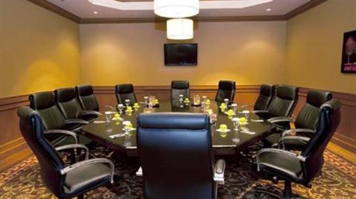 фото отеля Doubletree Hotel Modesto