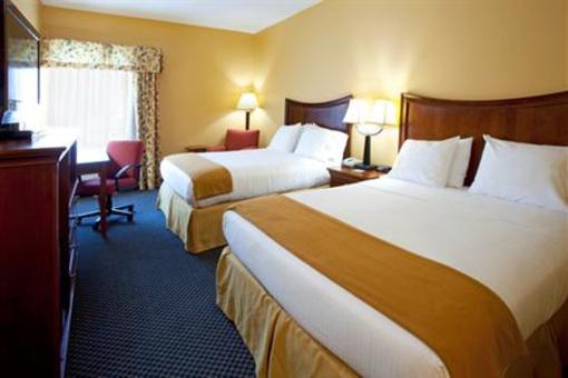 фото отеля Holiday Inn Express Port Wentworth