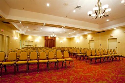 фото отеля Holiday Inn Express Port Wentworth