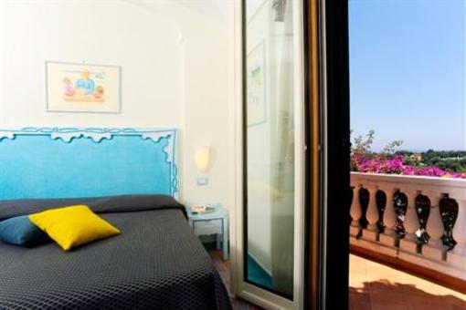 фото отеля Hotel Bellevue Benessere e Relax