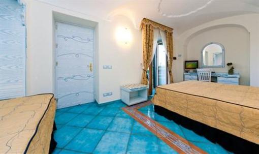 фото отеля Hotel Bellevue Benessere e Relax