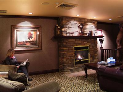 фото отеля Holiday Inn Express & Suites - The Hunt Lodge