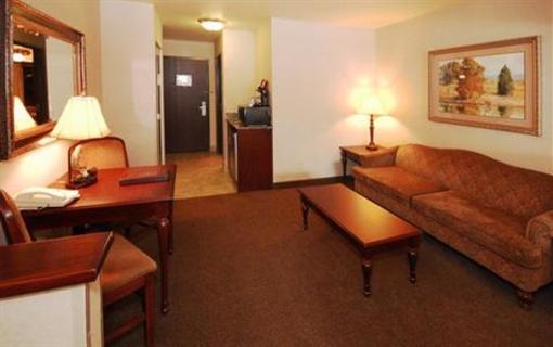 фото отеля Holiday Inn Express & Suites - The Hunt Lodge